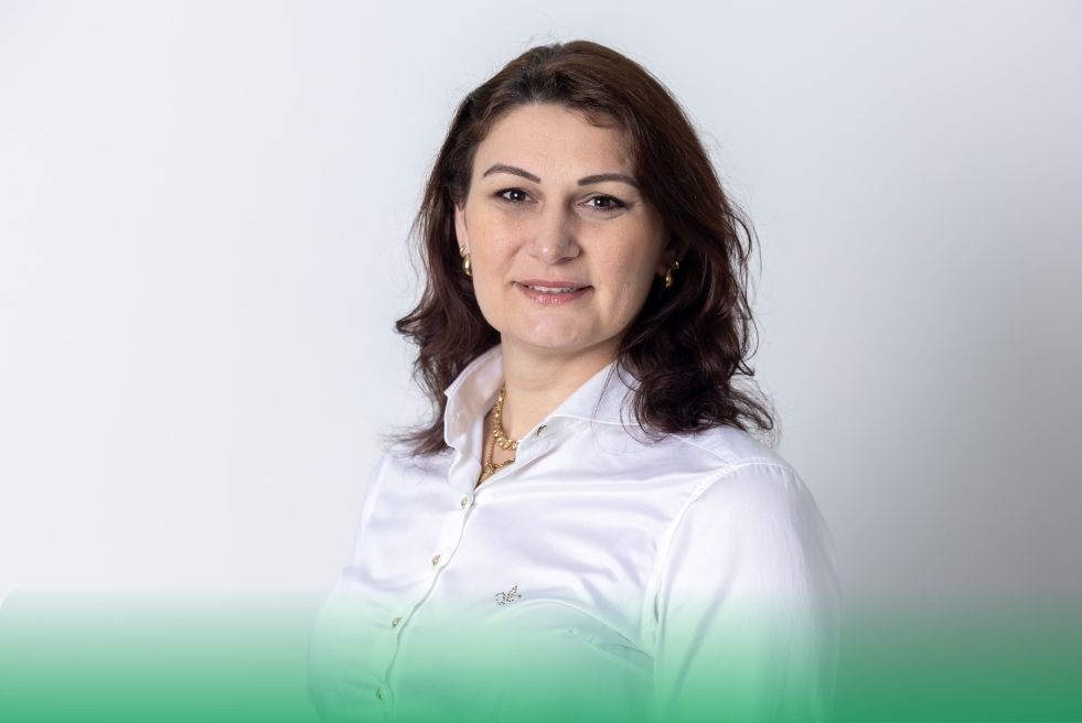 Betina C. Luciani Leite - 1a. Tesoureira (2)