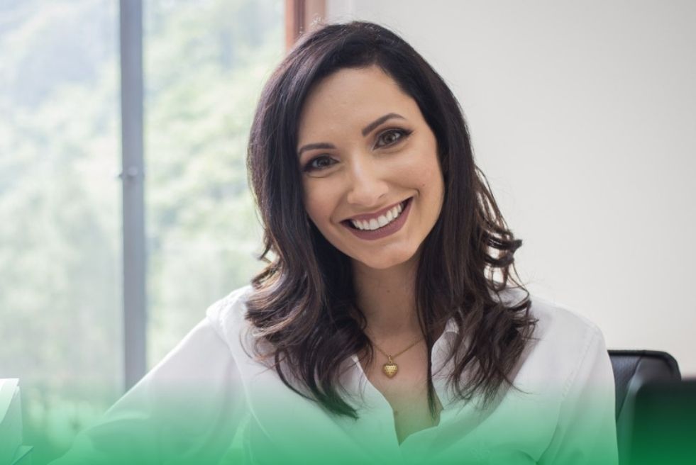 Thaiana Busnardo - consultura juridica